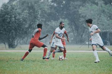 巴黎半场1-0领先利物浦（配图示意）